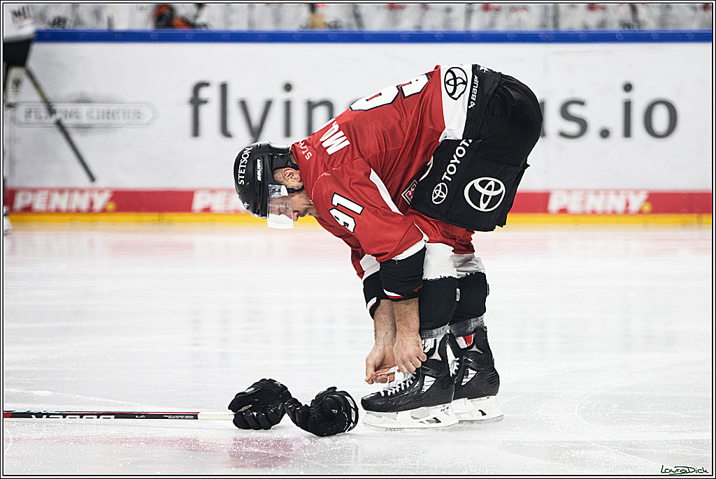 PENNY DEL; Koelner Haie- Loewen Frankfurt; Koeln, 26.12.2023