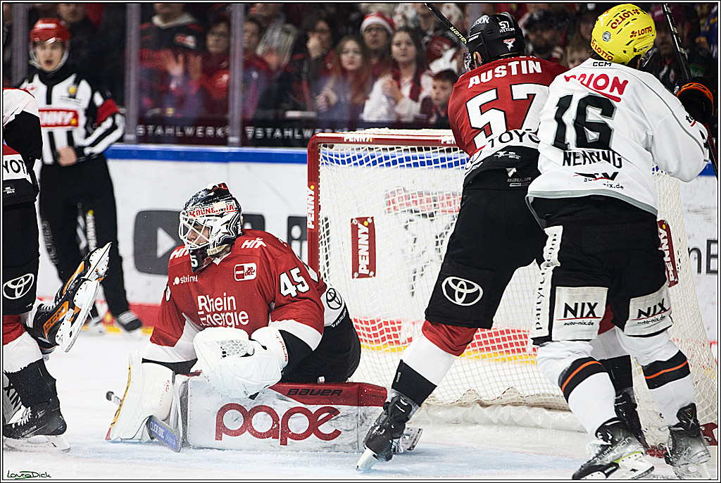 PENNY DEL; Koelner Haie- Loewen Frankfurt; Koeln, 26.12.2023