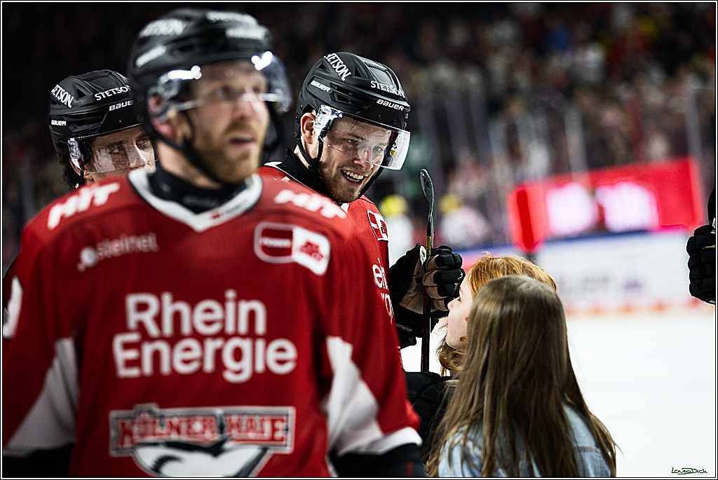 PENNY DEL; Koelner Haie- Loewen Frankfurt; Koeln, 26.12.2023