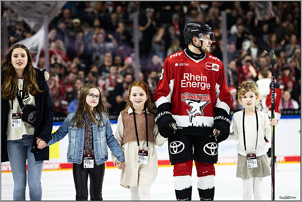 PENNY DEL; Koelner Haie- Loewen Frankfurt; Koeln, 26.12.2023