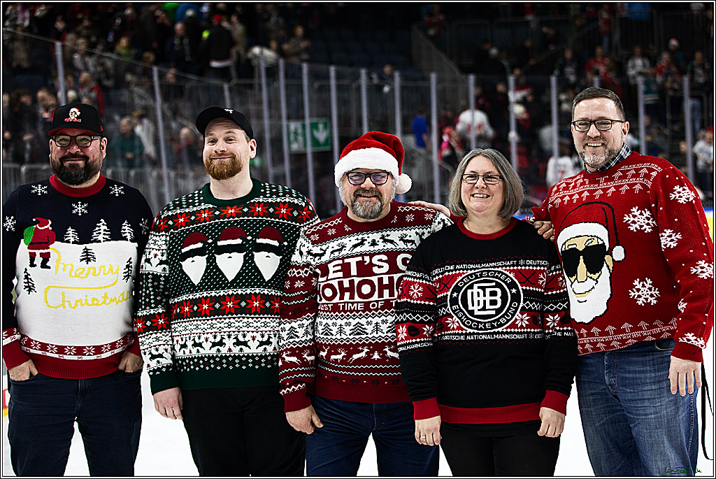 PENNY DEL; Koelner Haie- Loewen Frankfurt; Koeln, 26.12.2023