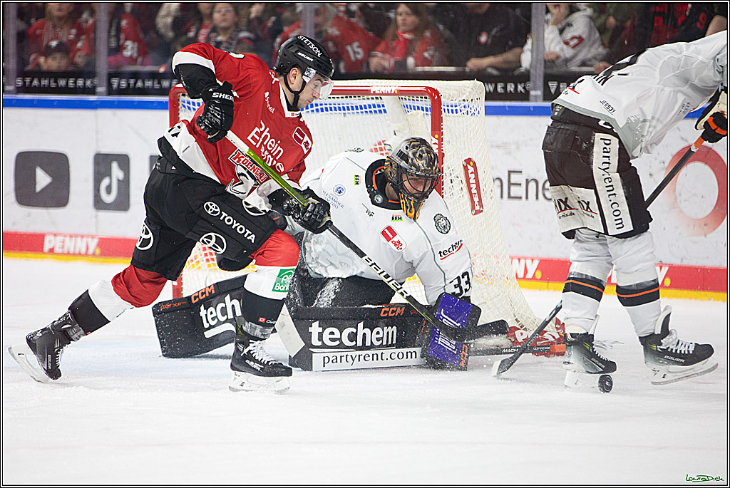 PENNY DEL; Koelner Haie-Loewen Frankfurt; Koeln, 16.02.2024