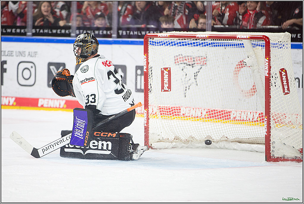 PENNY DEL; Koelner Haie-Loewen Frankfurt; Koeln, 16.02.2024