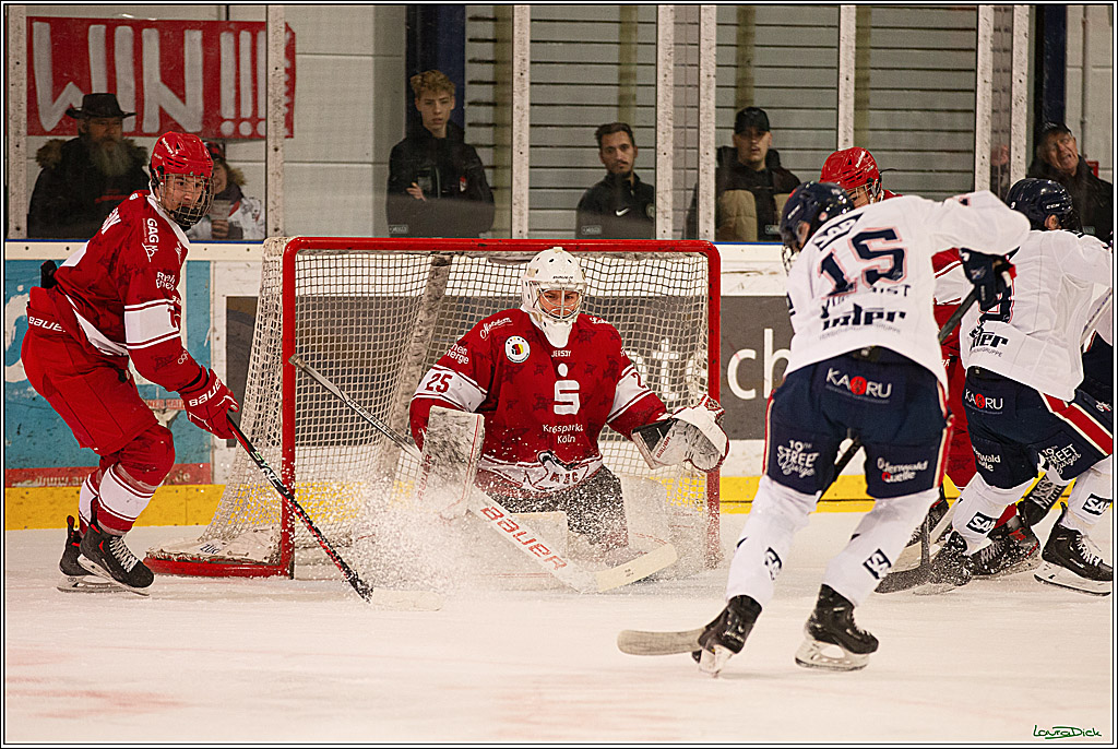 4. Finale Spiel U17 Koelner Junghaie- Jungadler Mannheim; Koeln, 21.04.2024