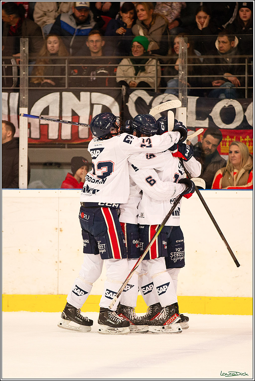 4. Finale Spiel U17 Koelner Junghaie- Jungadler Mannheim; Koeln, 21.04.2024