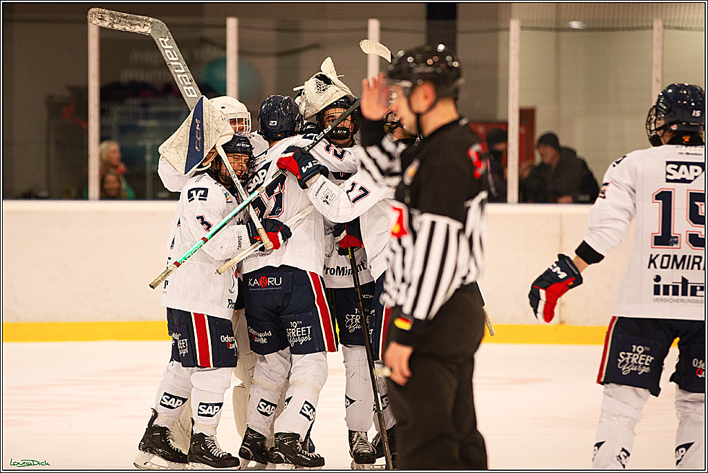 4. Finale Spiel U17 Koelner Junghaie- Jungadler Mannheim; Koeln, 21.04.2024