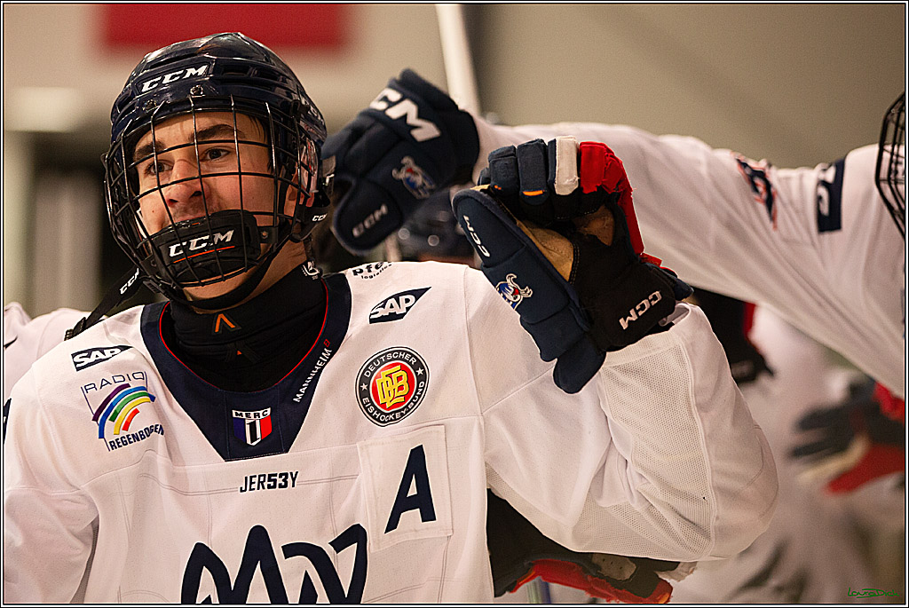4. Finale Spiel U17 Koelner Junghaie- Jungadler Mannheim; Koeln, 21.04.2024