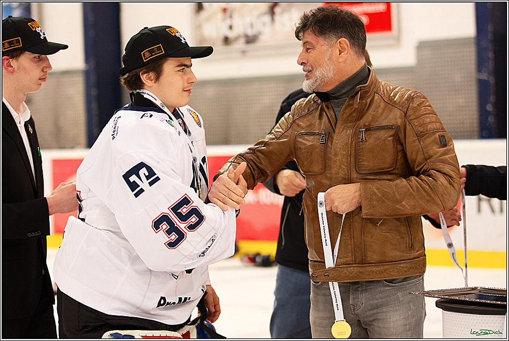 4. Finale Spiel U17 Koelner Junghaie- Jungadler Mannheim; Koeln, 21.04.2024