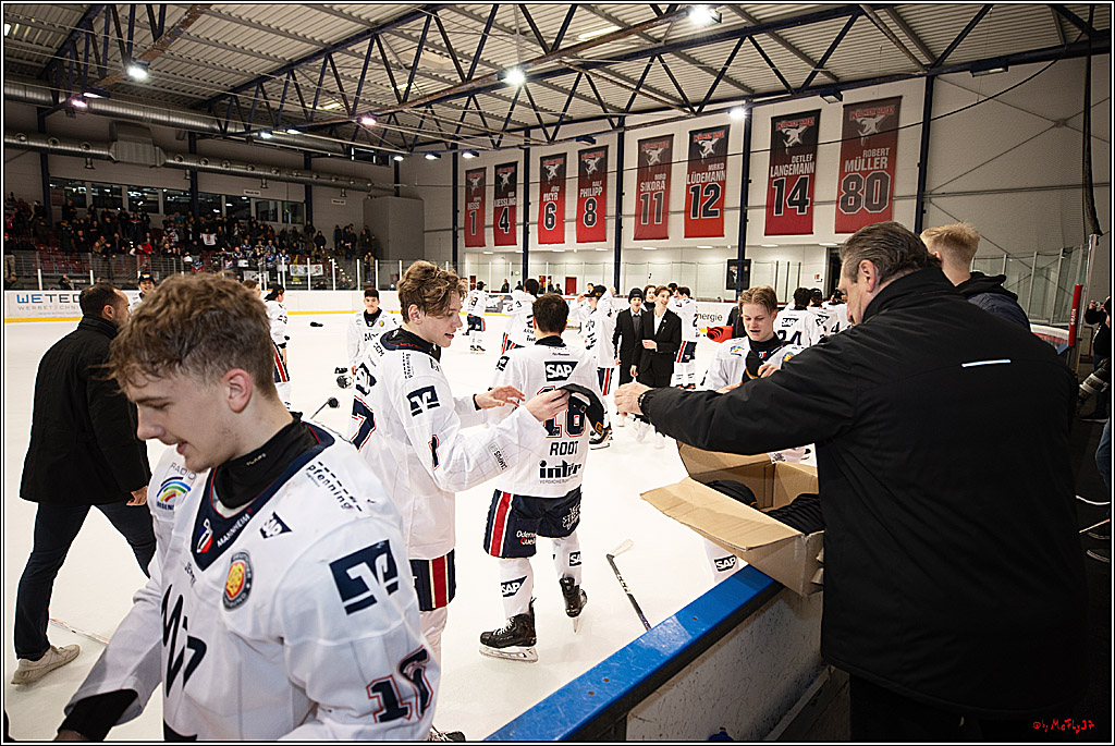 4. Finale Spiel U17 Kölner Junghaie - Jungadler Mannheim 1:5, 21.04.2024