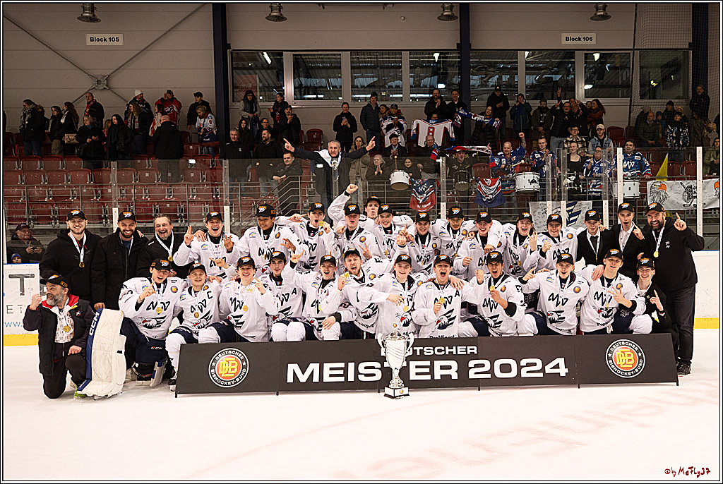 4. Finale Spiel U17 Kölner Junghaie - Jungadler Mannheim 1:5, 21.04.2024