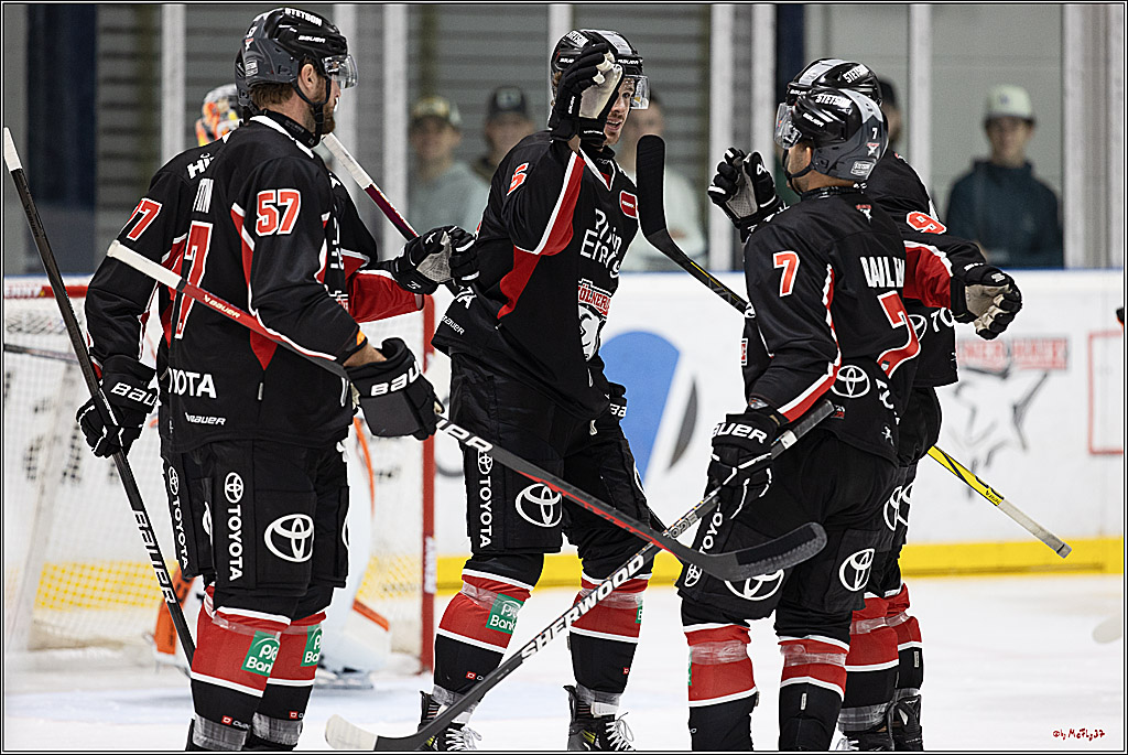 PENNY DEL, Testspiel Kölner Haie - Löwen Frankfurt 2-1; Köln, 25.08.2024