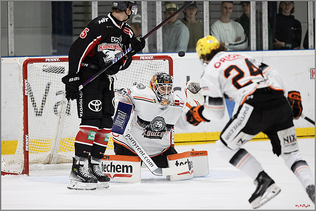 PENNY DEL, Testspiel Kölner Haie - Löwen Frankfurt 2-1; Köln, 25.08.2024