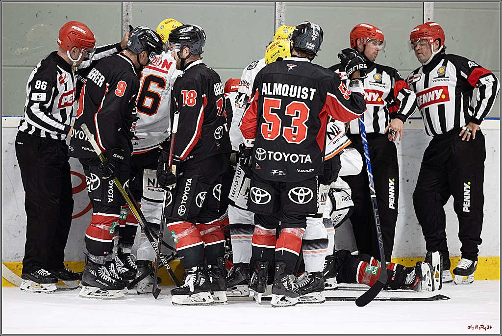 PENNY DEL, Testspiel Kölner Haie - Löwen Frankfurt 2-1; Köln, 25.08.2024
