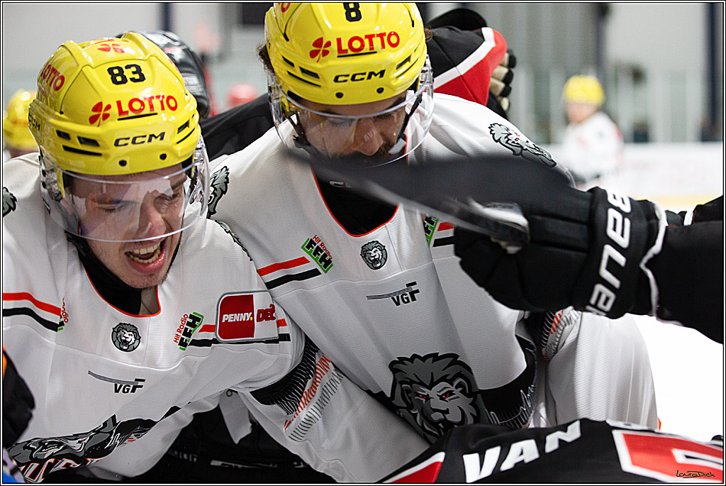 PENNY DEL;Testspiel Koelner Haie- Loewen Frankfurt; Koeln, 25.08.2024