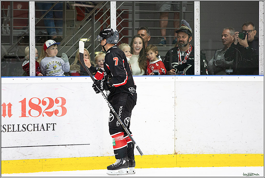 PENNY DEL;Testspiel Koelner Haie- Loewen Frankfurt; Koeln, 25.08.2024