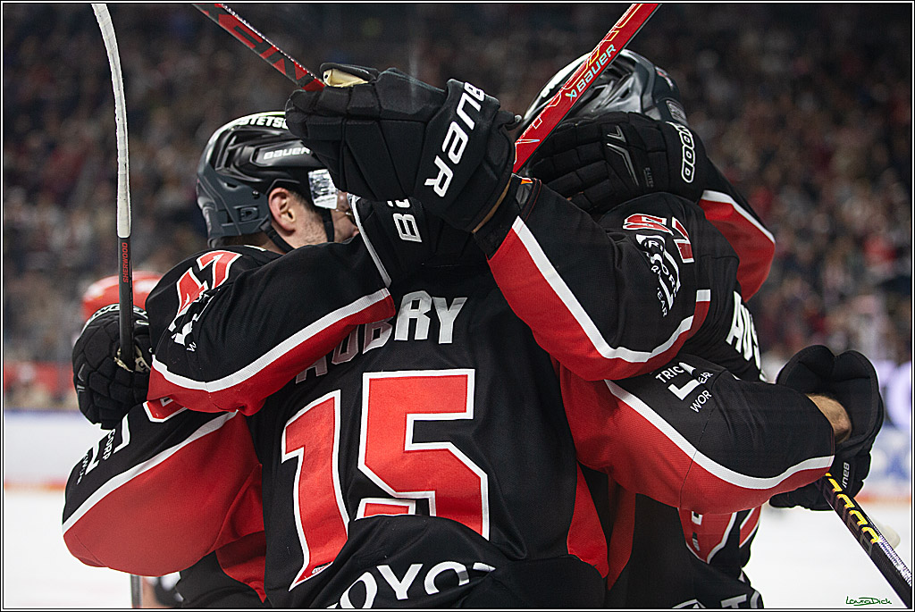 PENNY DEL; Koelner Haie- Nuernberger Ice Tigers; Koeln, 27.09.2024