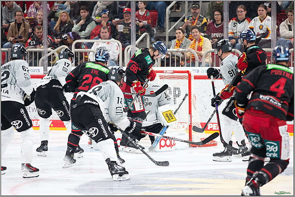 PENNY DEL; Duesseldorfer EG-Koelner Haie; Duesseldorf, 18.10.2024