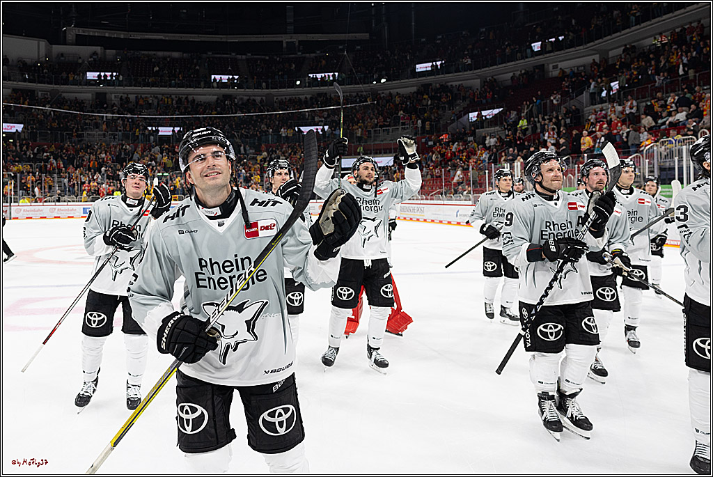 PENNY DEL 1; Düsseldorfer EG - Kölner Haie; Düsseldorf, 18.10.2024