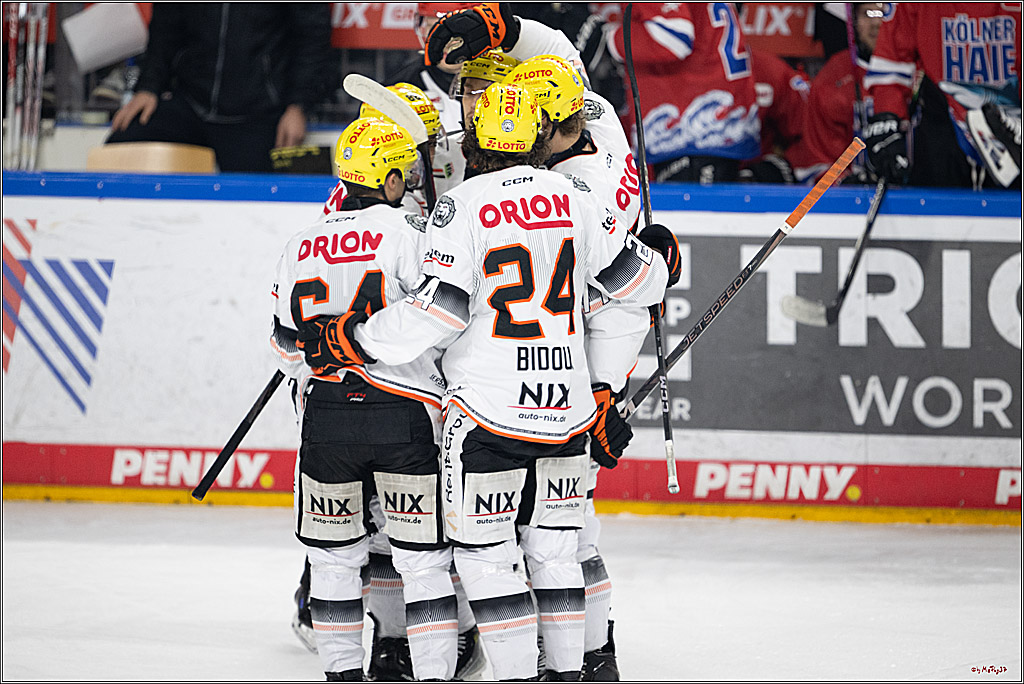PENNY DEL 1; Kölner Haie - Löwen Frankfurt; Köln, 15.12.2024