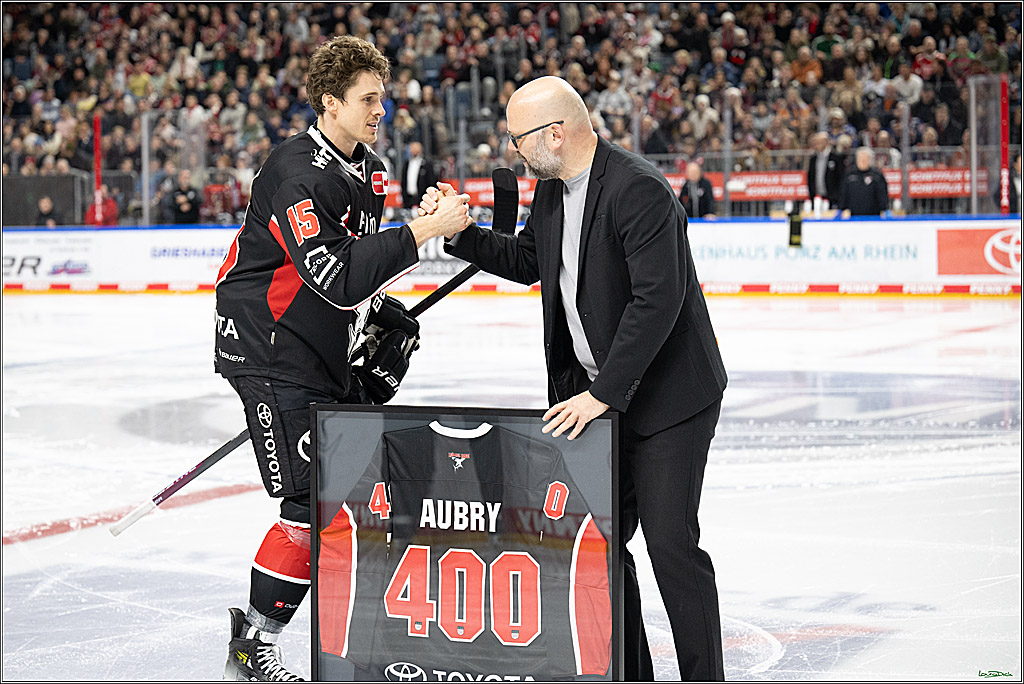 PENNY DEL; Koelner Haie- Loewen Frankfurt; Koeln, 30.12.2024