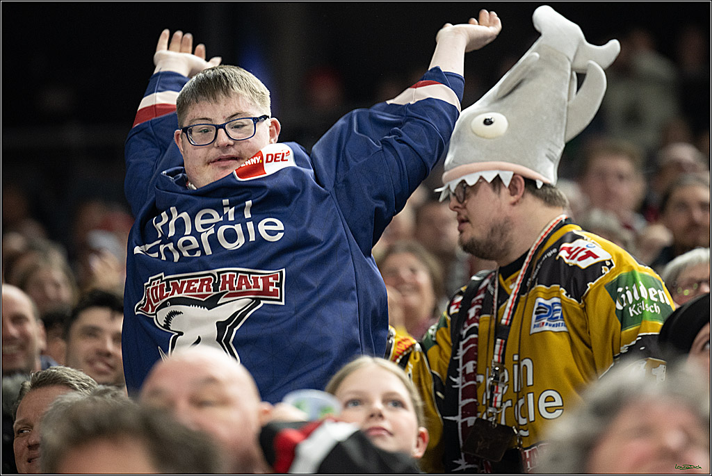 PENNY DEL; Koelner Haie- Loewen Frankfurt; Koeln, 30.12.2024