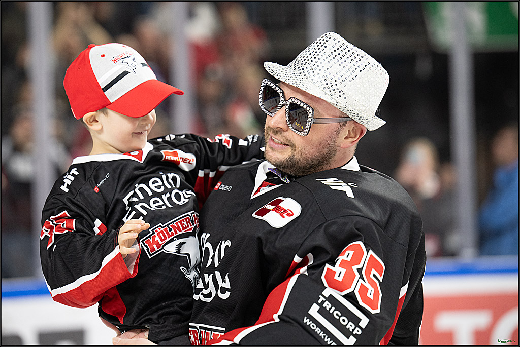 PENNY DEL; Koelner Haie- Loewen Frankfurt; Koeln, 30.12.2024