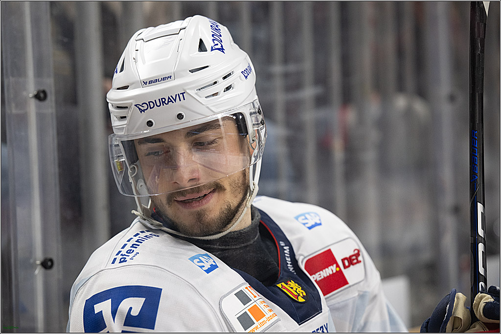 PENNY DEL; Koelner Haie-Adler Mannheim; Koeln, 02.02.2025