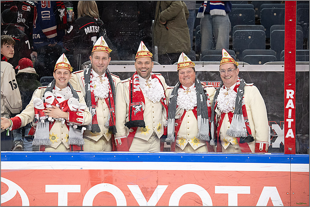 PENNY DEL; Koelner Haie-Adler Mannheim; Koeln, 02.02.2025