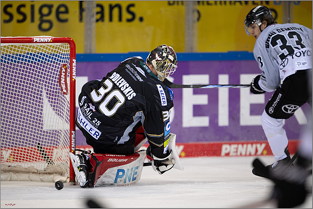 PENNY DEL 1 - Playoff Viertelfinale; Fischtown Pinguins Bremerhaven - Kölner Haie; Bremerhaven, 16.03.2025