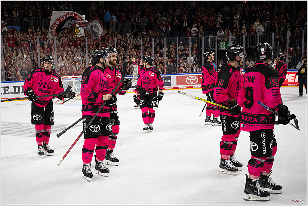 PENNY DEL 1; Kölner Haie - Iserlohn Roosters; Köln, 12.10.2025