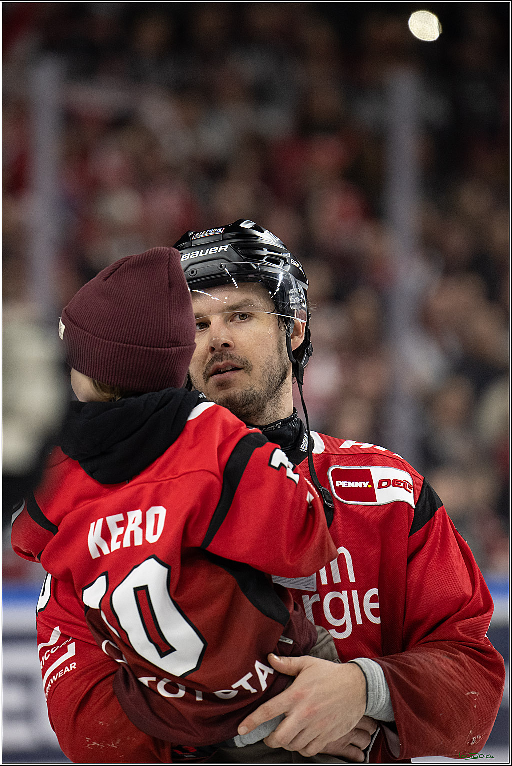 PENNY DEL 1; Kölner Haie - Straubing Tigers; Köln, 02.01.2026