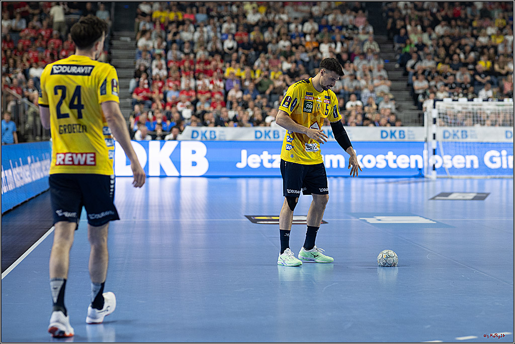 DHB-Pokal Lidl-F4 - THW Kiel - Rhein-Neckar Löwen; Köln, 12.04.2025