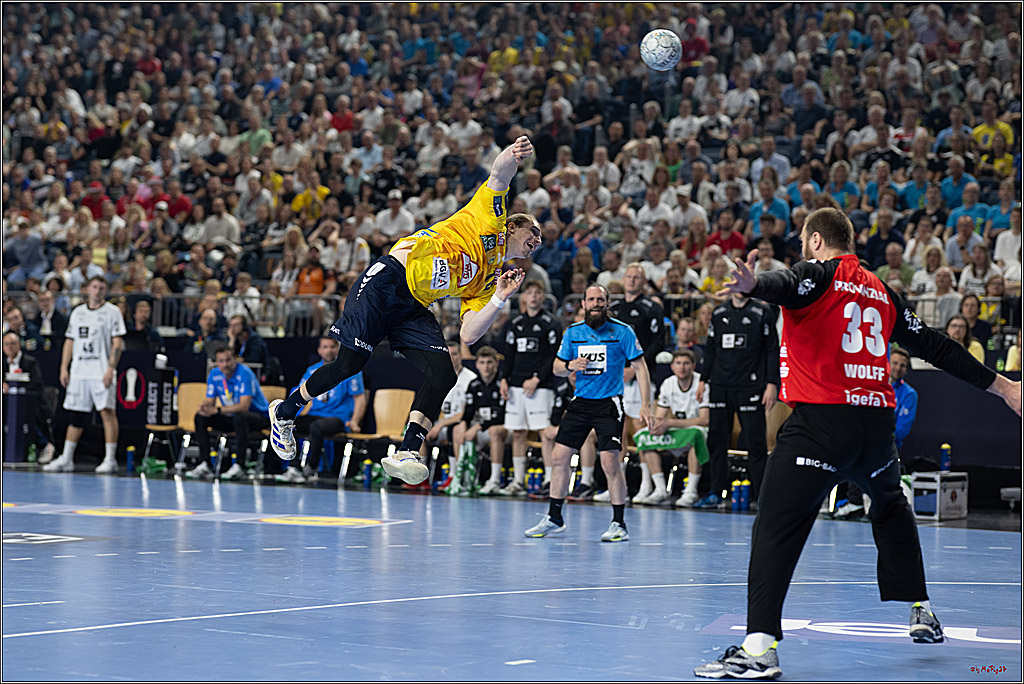 DHB-Pokal Lidl-F4 - THW Kiel - Rhein-Neckar Löwen; Köln, 12.04.2025