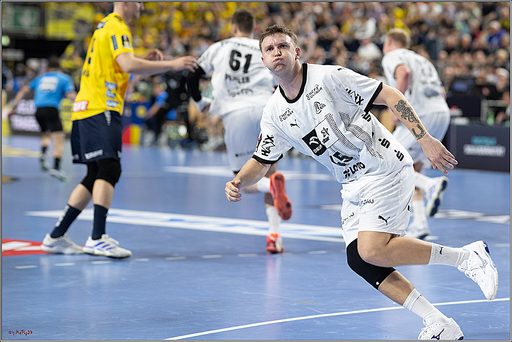DHB-Pokal Lidl-F4 - THW Kiel - Rhein-Neckar Löwen; Köln, 12.04.2025