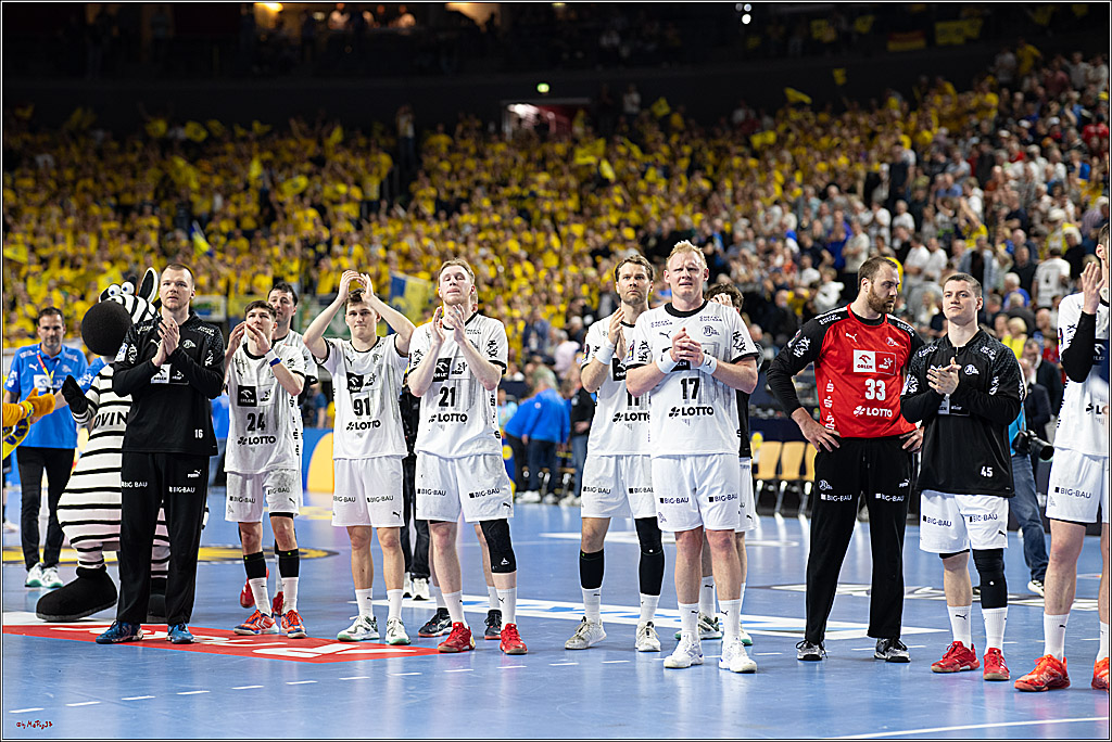 DHB-Pokal Lidl-F4 - THW Kiel - Rhein-Neckar Löwen; Köln, 12.04.2025