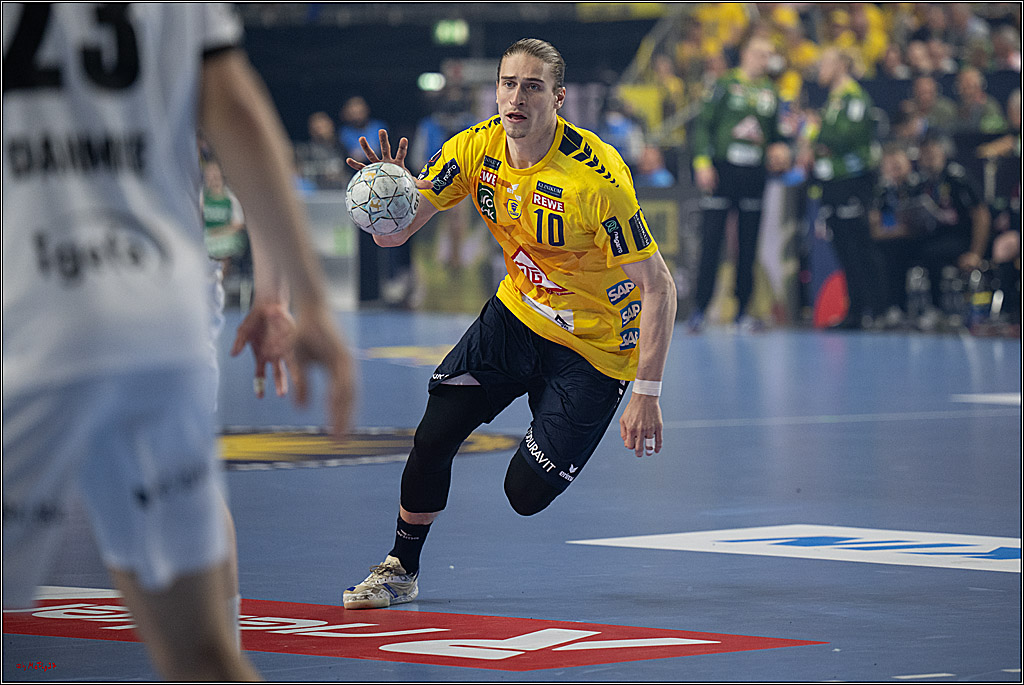 DHB-Pokal Lidl-F4 - THW Kiel - Rhein-Neckar Löwen; Köln, 12.04.2025