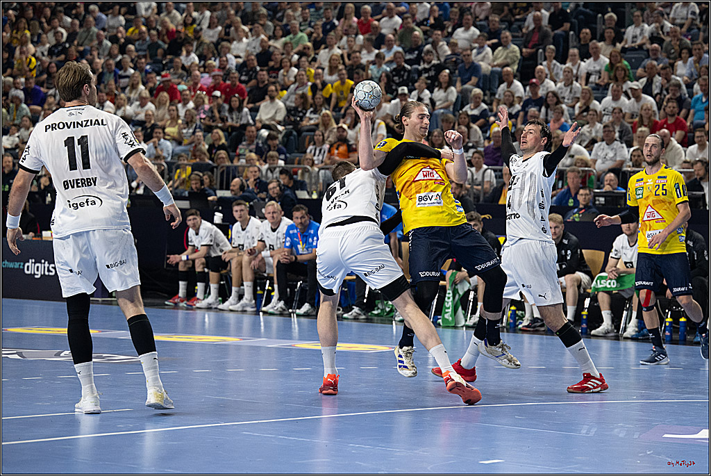 DHB-Pokal Lidl-F4 - THW Kiel - Rhein-Neckar Löwen; Köln, 12.04.2025