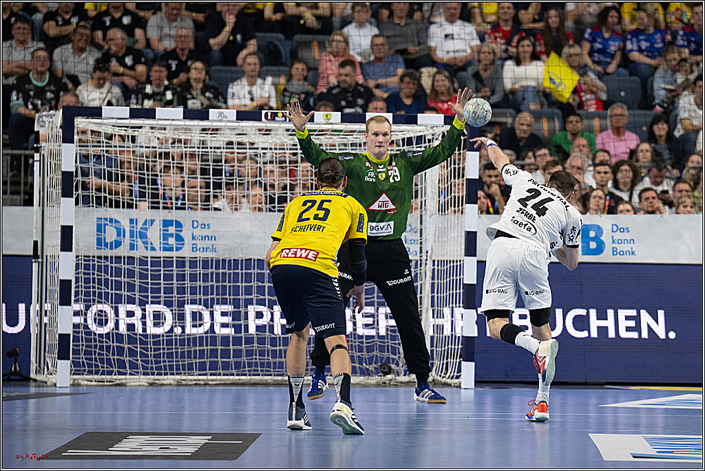 DHB-Pokal Lidl-F4 - THW Kiel - Rhein-Neckar Löwen; Köln, 12.04.2025