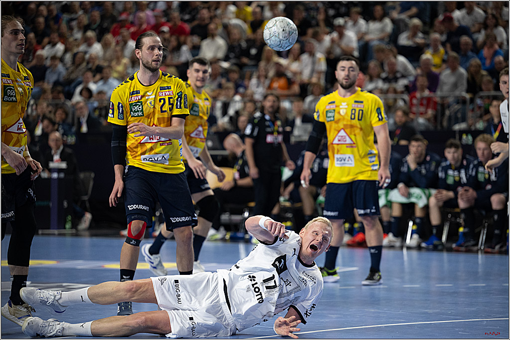 DHB-Pokal Lidl-F4 - THW Kiel - Rhein-Neckar Löwen; Köln, 12.04.2025