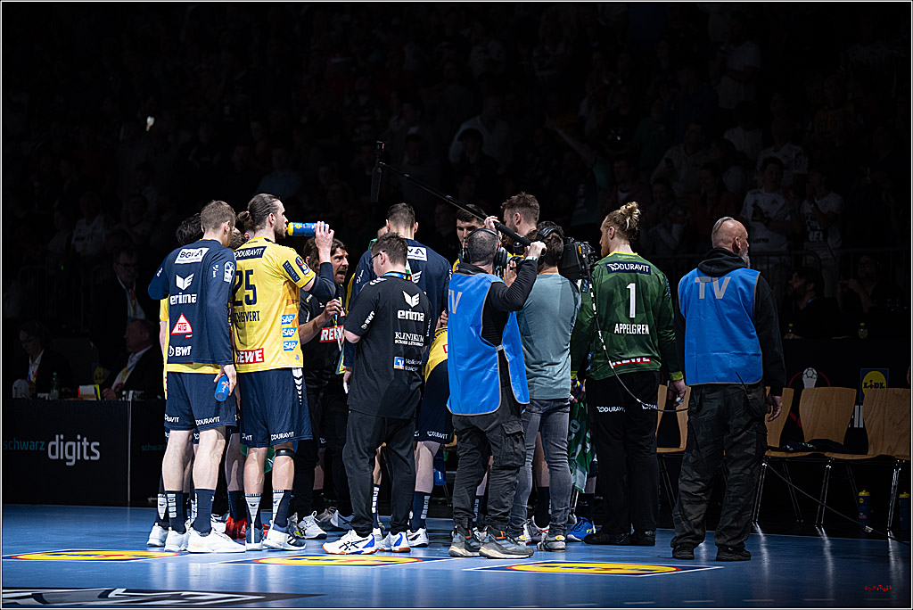 DHB-Pokal Lidl-F4  Spiel um 3. Platz - Rhein-Neckar Löwen - HBW Balingen-Weilstetten; Köln, 13.04.2025