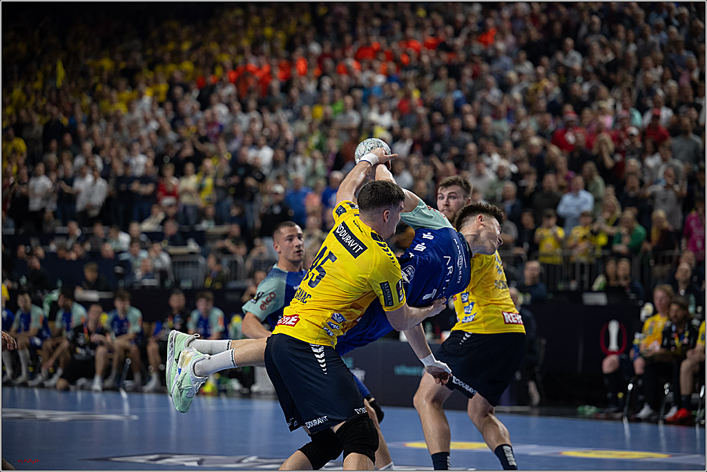 DHB-Pokal Lidl-F4  Spiel um 3. Platz - Rhein-Neckar Löwen - HBW Balingen-Weilstetten; Köln, 13.04.2025