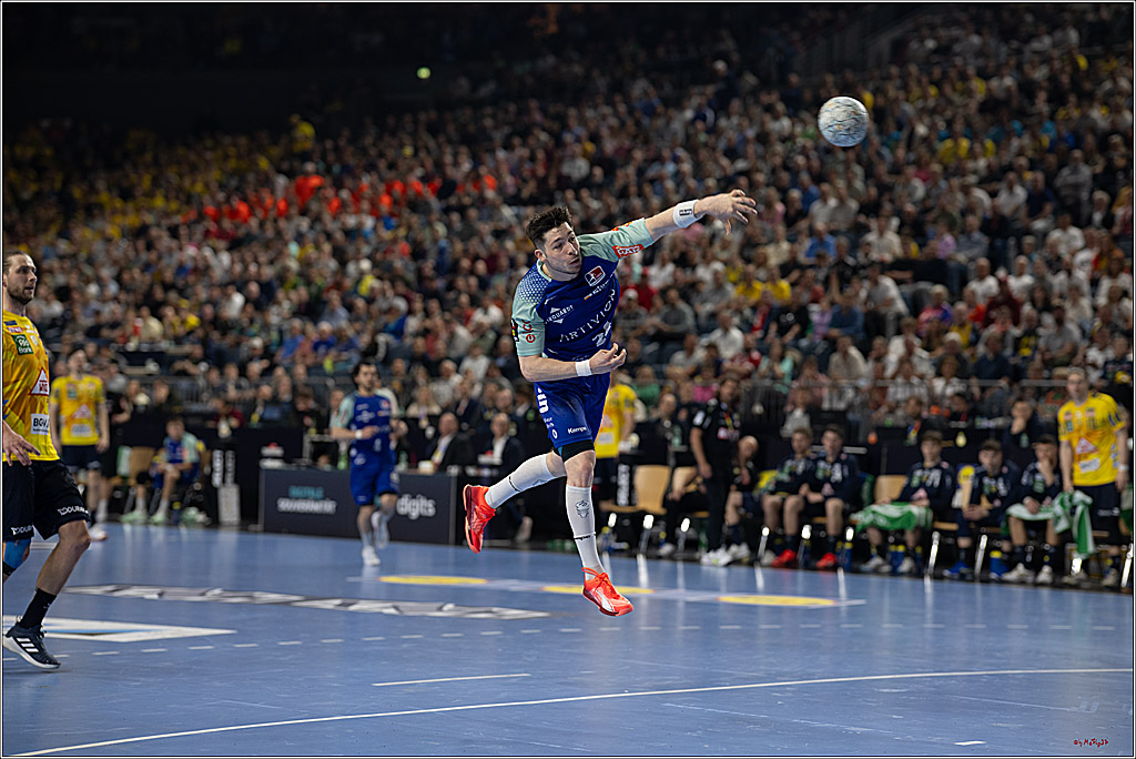 DHB-Pokal Lidl-F4  Spiel um 3. Platz - Rhein-Neckar Löwen - HBW Balingen-Weilstetten; Köln, 13.04.2025