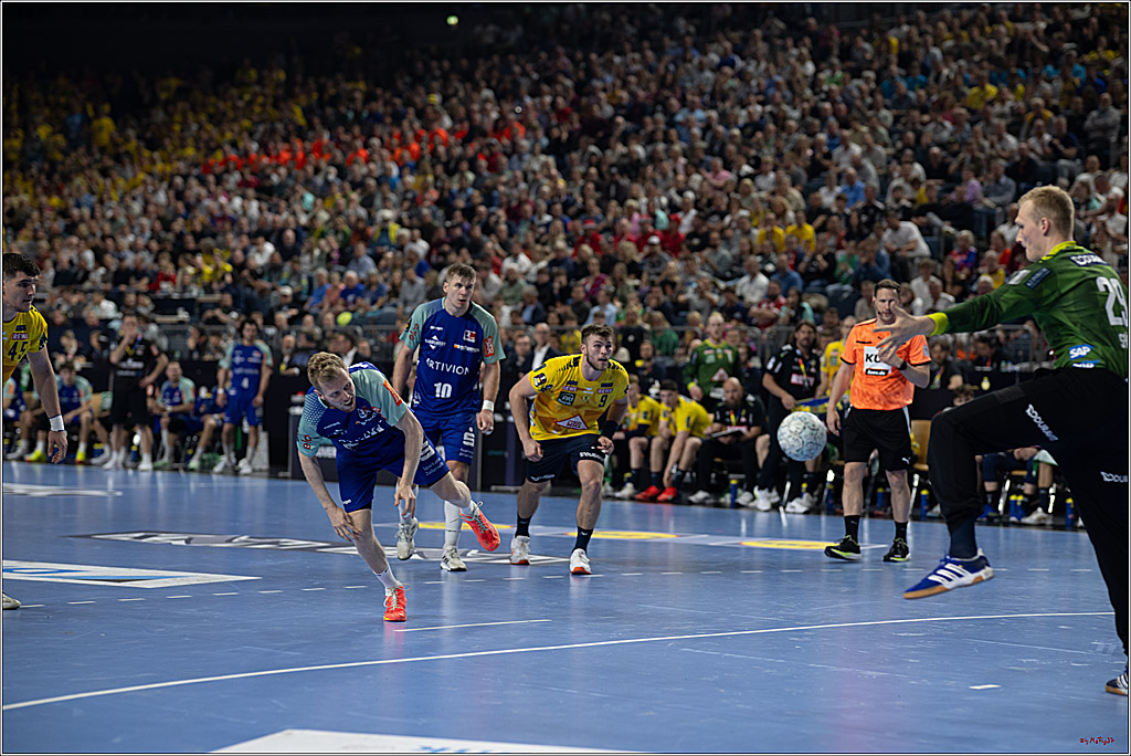 DHB-Pokal Lidl-F4  Spiel um 3. Platz - Rhein-Neckar Löwen - HBW Balingen-Weilstetten; Köln, 13.04.2025