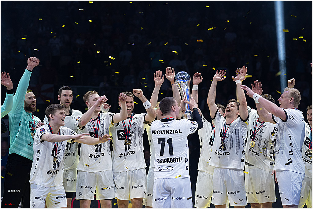 DHB-Pokal Lidl-F4  Finale - THW Kiel - MT Melsungen; Köln, 13.04.2025