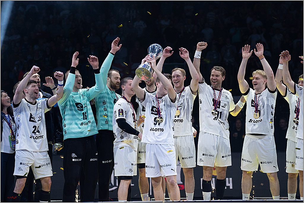 DHB-Pokal Lidl-F4  Finale - THW Kiel - MT Melsungen; Köln, 13.04.2025