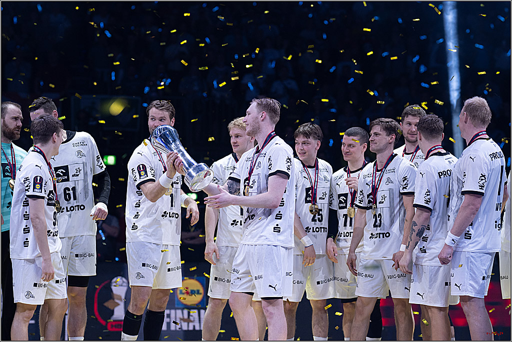 DHB-Pokal Lidl-F4  Finale - THW Kiel - MT Melsungen; Köln, 13.04.2025