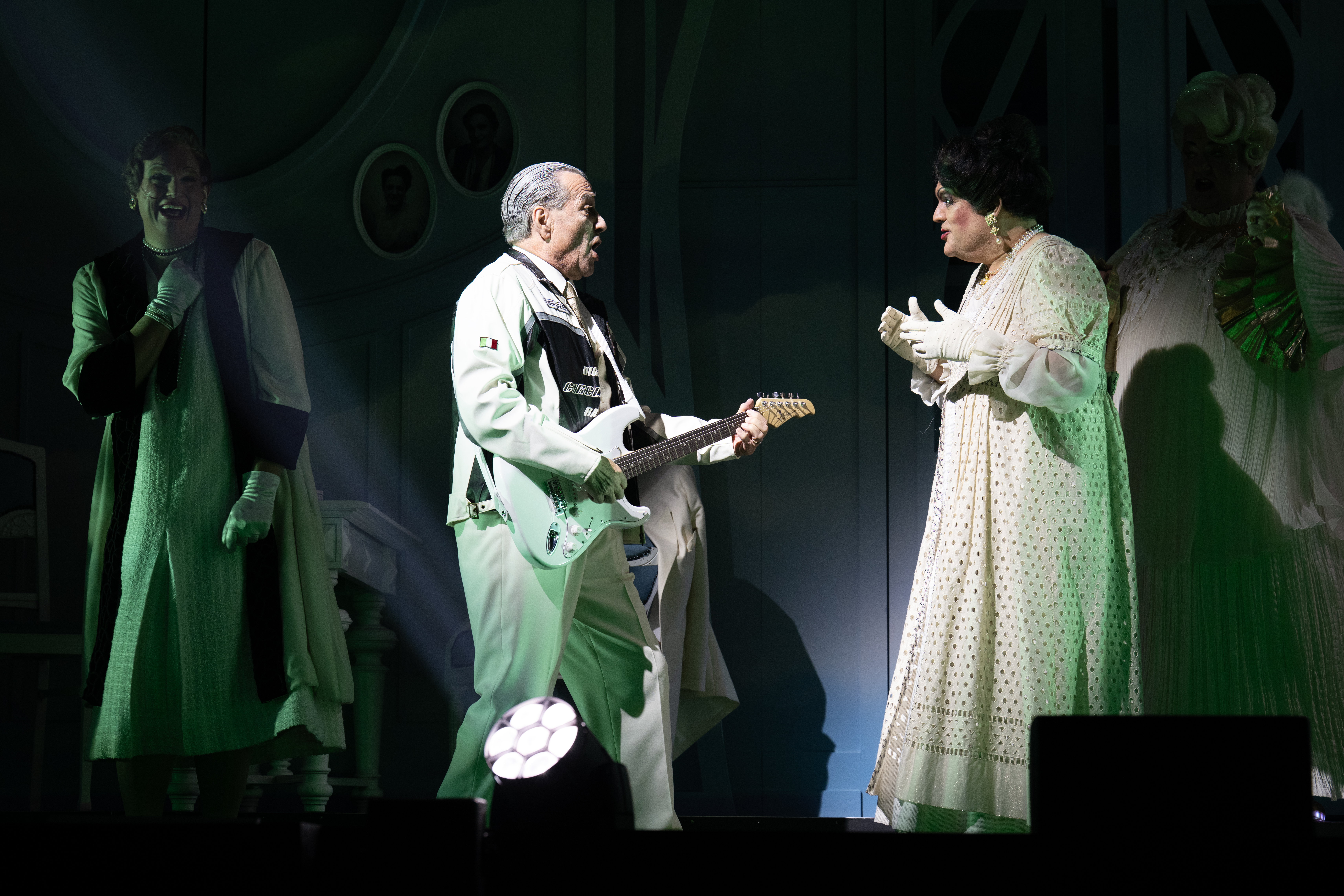 Divertissementchen - E Levve för Kölle; Köln, 15.01.2026