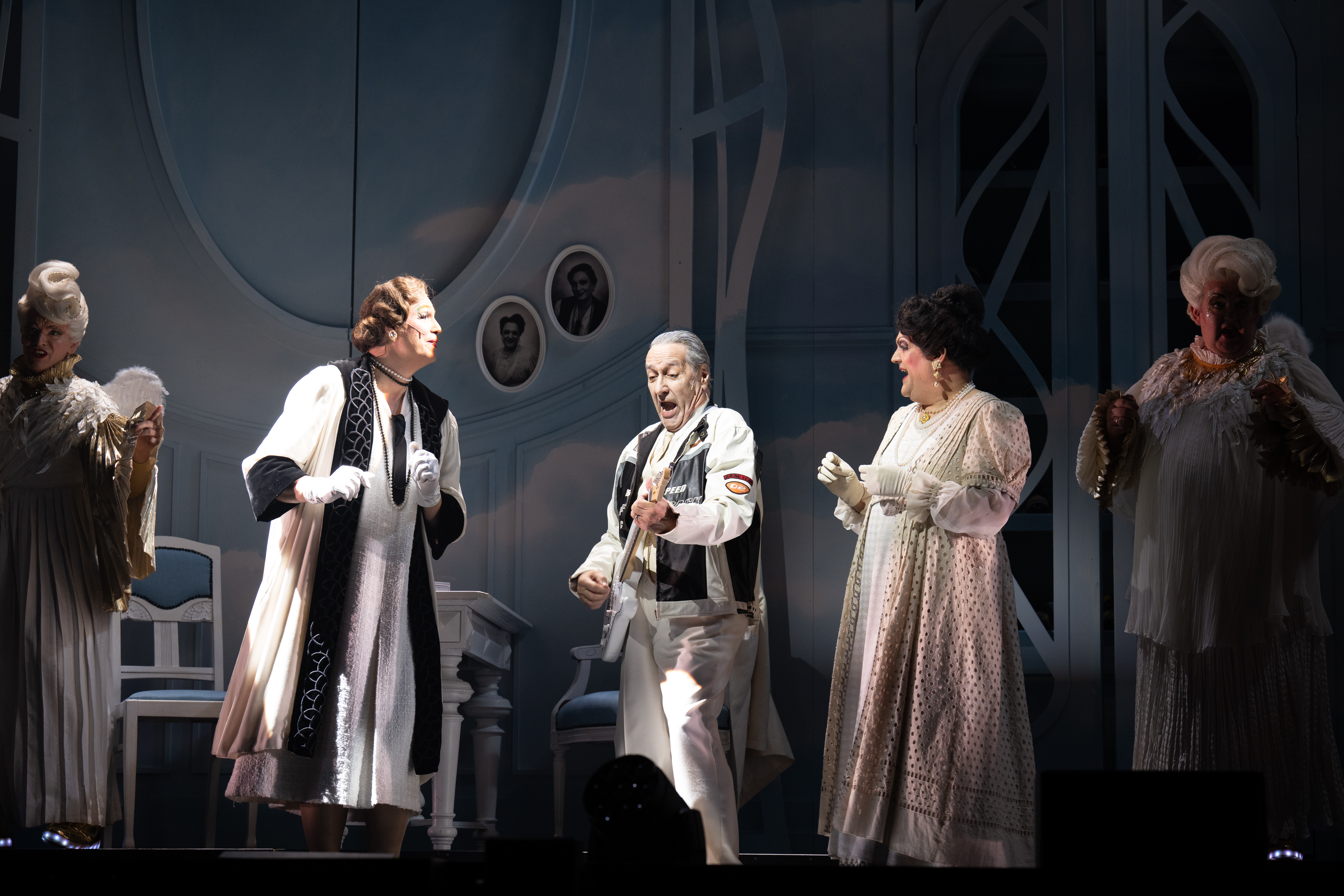 Divertissementchen - E Levve för Kölle; Köln, 15.01.2026