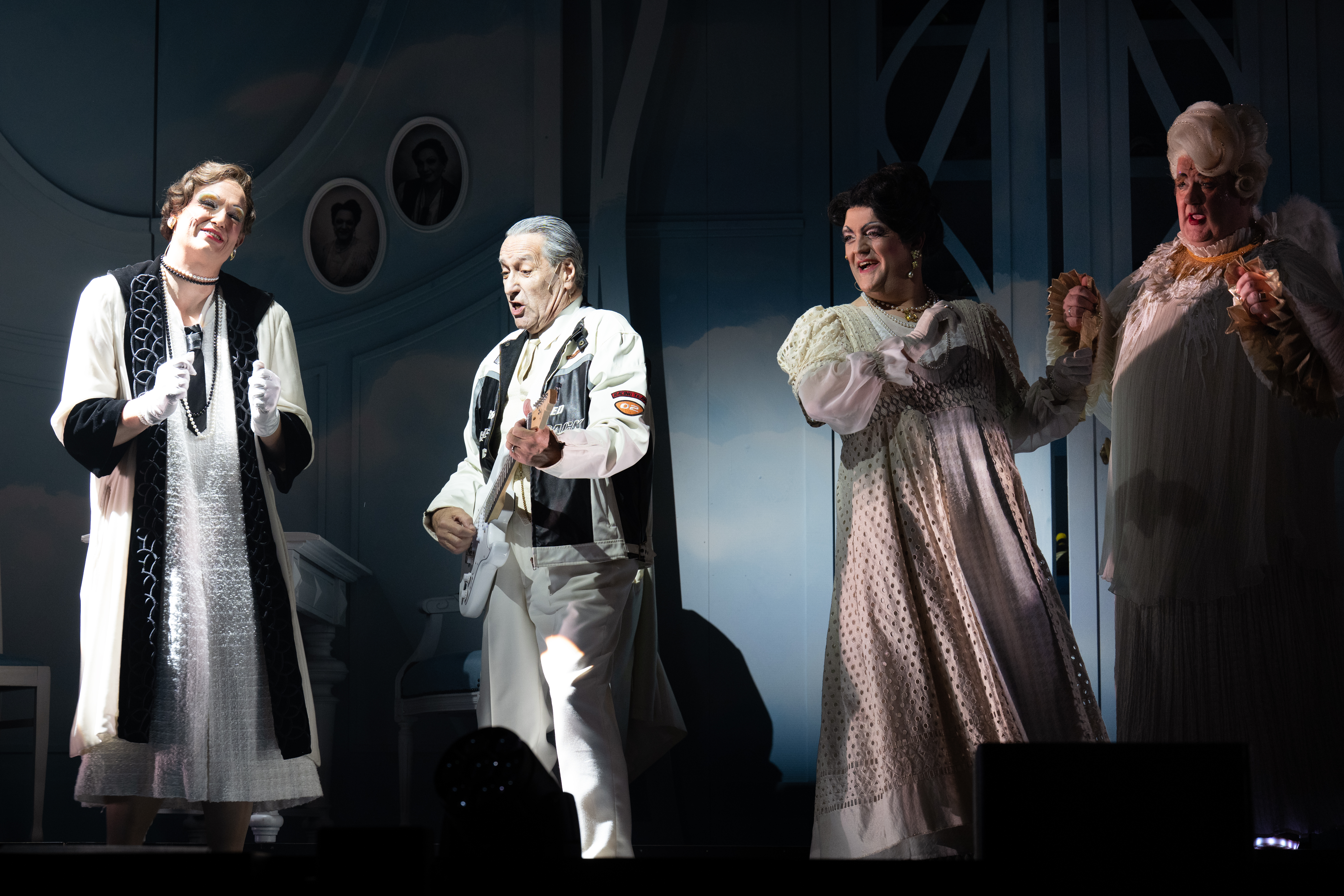 Divertissementchen - E Levve för Kölle; Köln, 15.01.2026