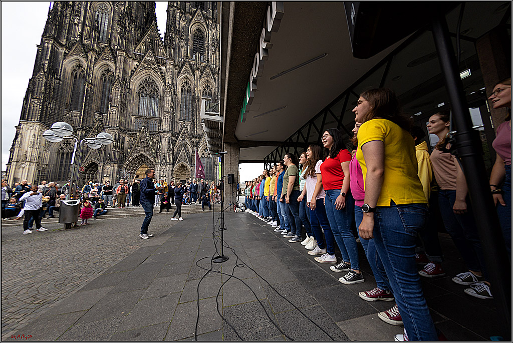 Open-Air-Benefizsingen am Kölner Dom, 10.07.2022